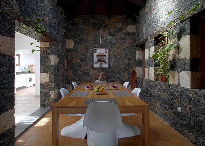 Volcanes Vila *